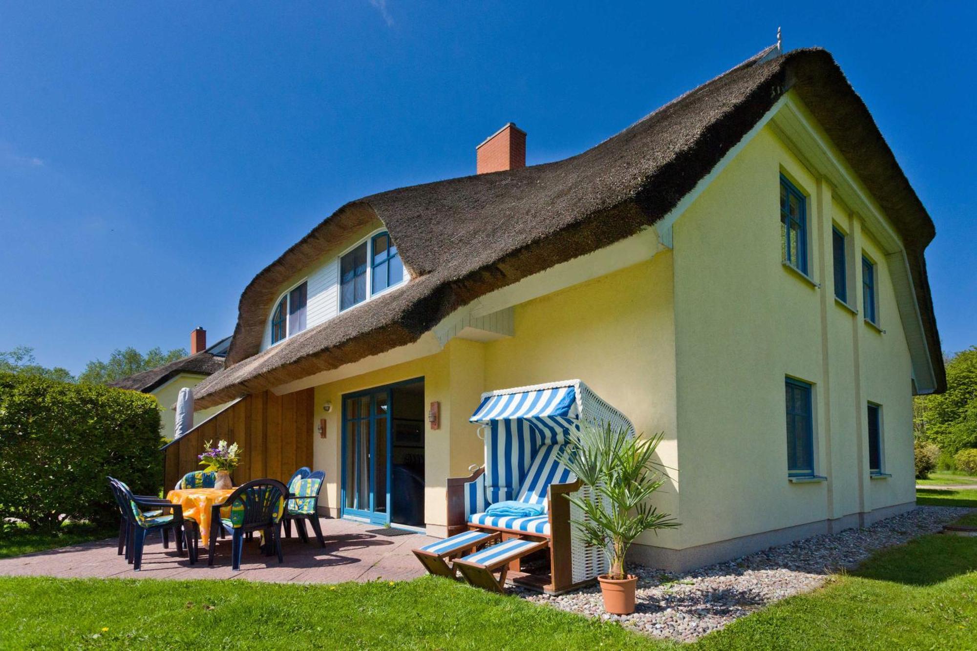 Reetdachhaus Eibe 2, Kaminofen, Sauna, 8 Personen, W-Lan Puddemin Exterior foto